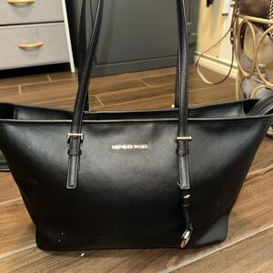 Michael Kors Elegant Black Tote